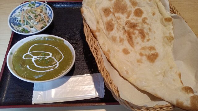 サスラリガラのカレーランチ