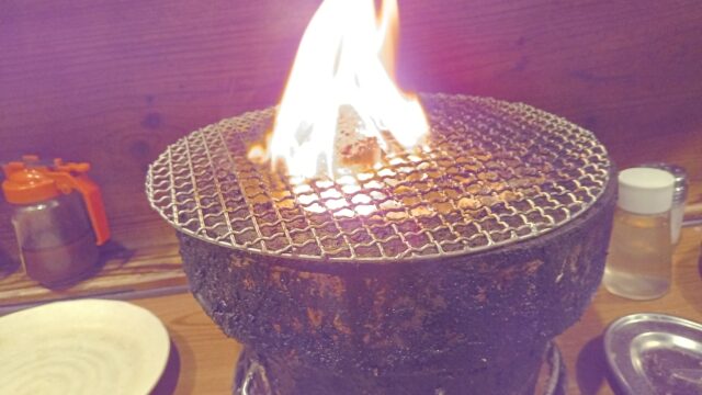 焼肉マイスターかなchan.の七輪炭火焼肉